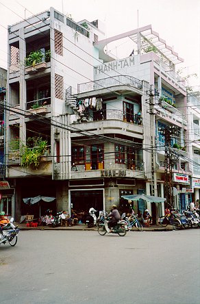 hcmc_street.jpg