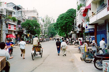 hcmc_street2.jpg