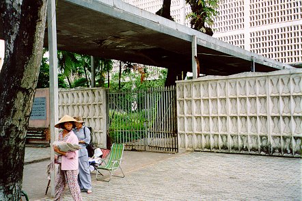 hcmc_us_emb3.jpg