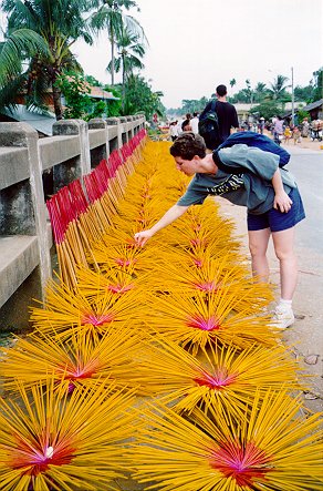 mekong_incense2.jpg