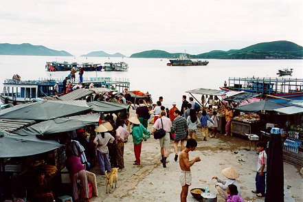 nha_trang_dock.jpg